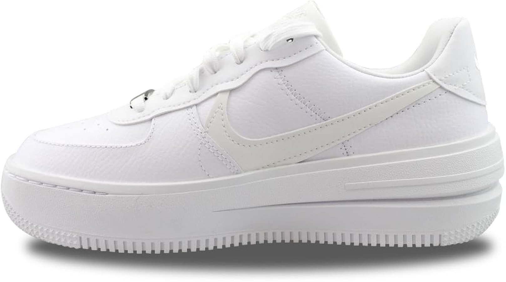 Nike Women's Standard StyleName Basketball Shoes | Amazon (US)