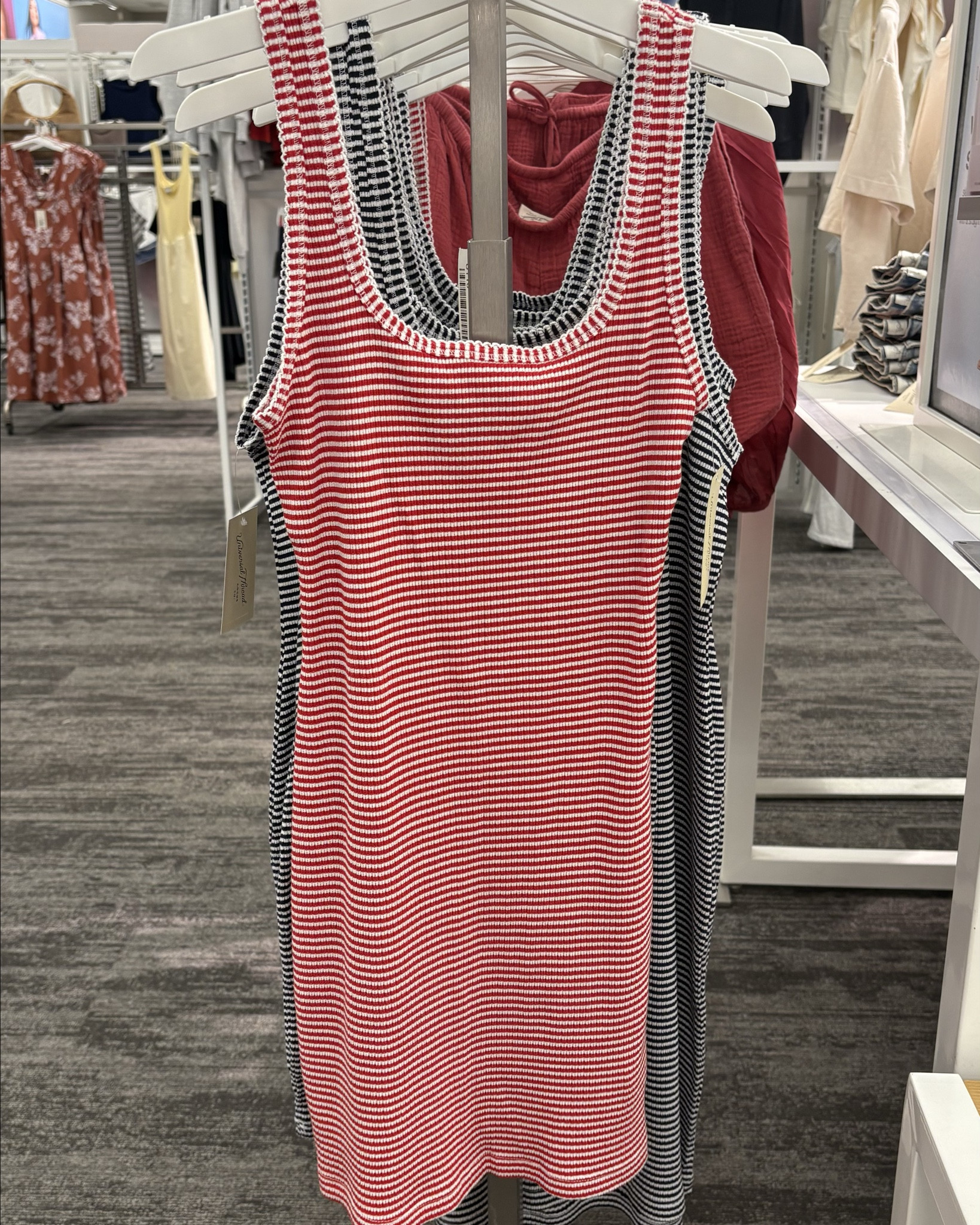 New!! $20 knit bodycon dress by Universal Thread.

These are so cute!!!

Memorial Day dress. July 4th dress

#LTKSeasonal