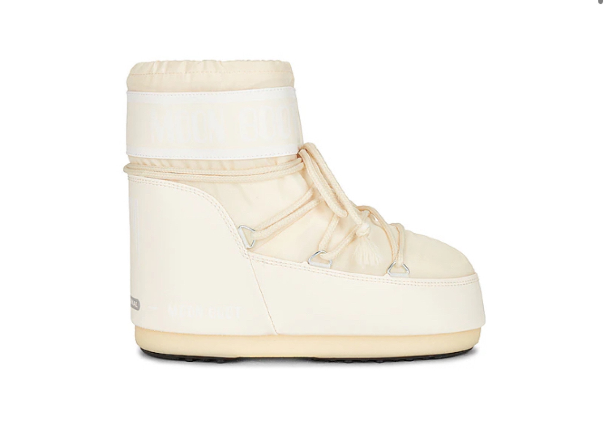 Moon boots winter boots (snow boots)

#LTKshoecrush #LTKGiftGuide #LTKtravel