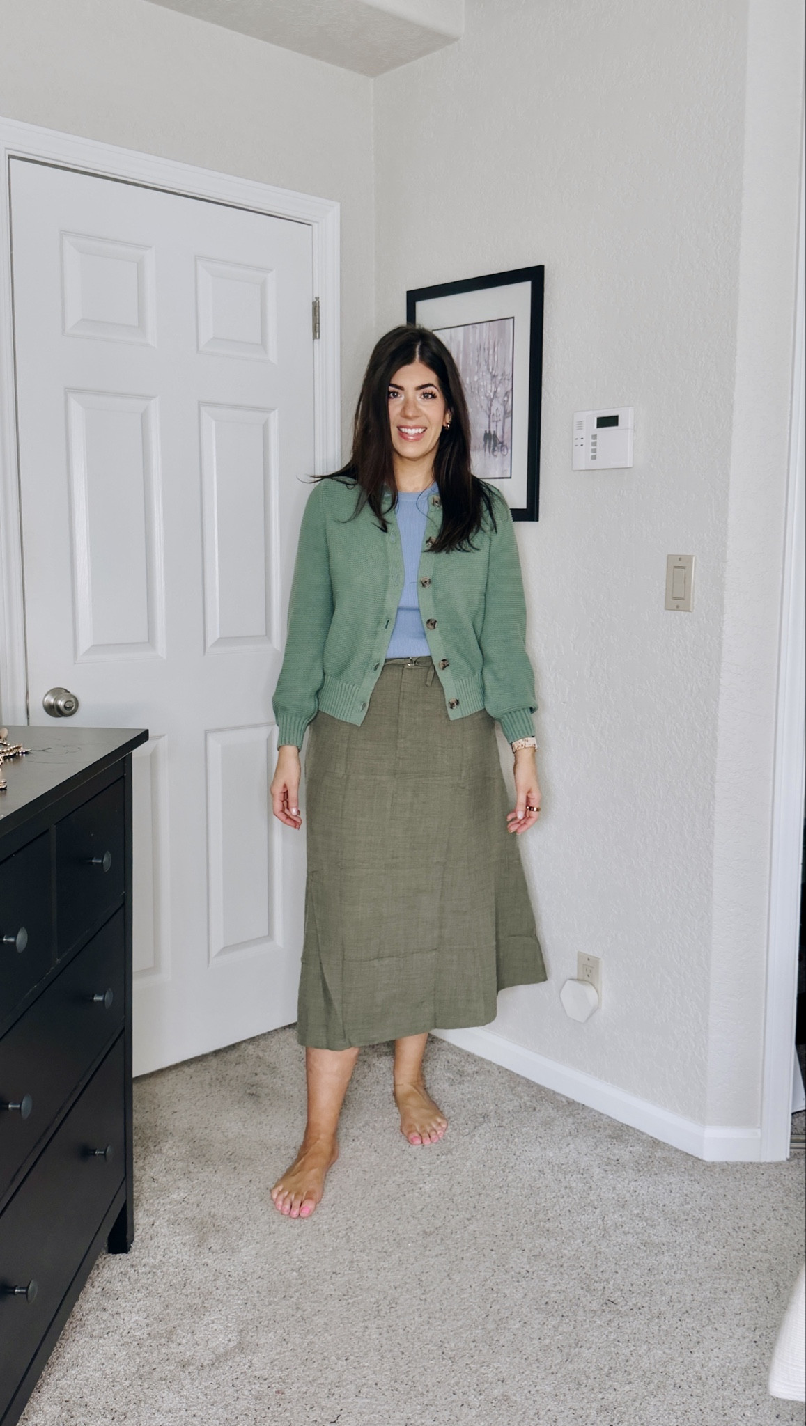 Spring things
Short sleeve sweater-medium
Cardigan- medium tall
Skirt/medium 

#LTKMidsize #LTKTall #LTKOver40