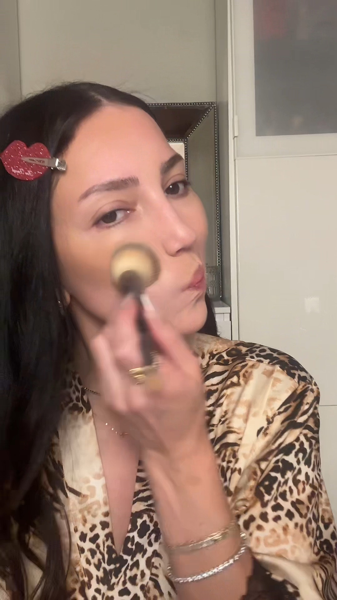 If contouring feels intimidating, this is your sign to keep it simple.
I’m using the Chanel Les Beiges Tan Bronzer with a large, dense buffing brush to make contouring easy, soft, and totally stress-free.

✨ The key is the brush size:
• Too small = harder to blend, takes longer
• Bigger + dense = faster blending, softer bronze, zero harsh lines

The formula is sheer, buildable, and beginner-friendly and it comes in three shades, so you can choose what works best for your skin tone. Soft bronze > scary contour every time 

#LTKBeauty #LTKmorningroutine #LTKgrwm