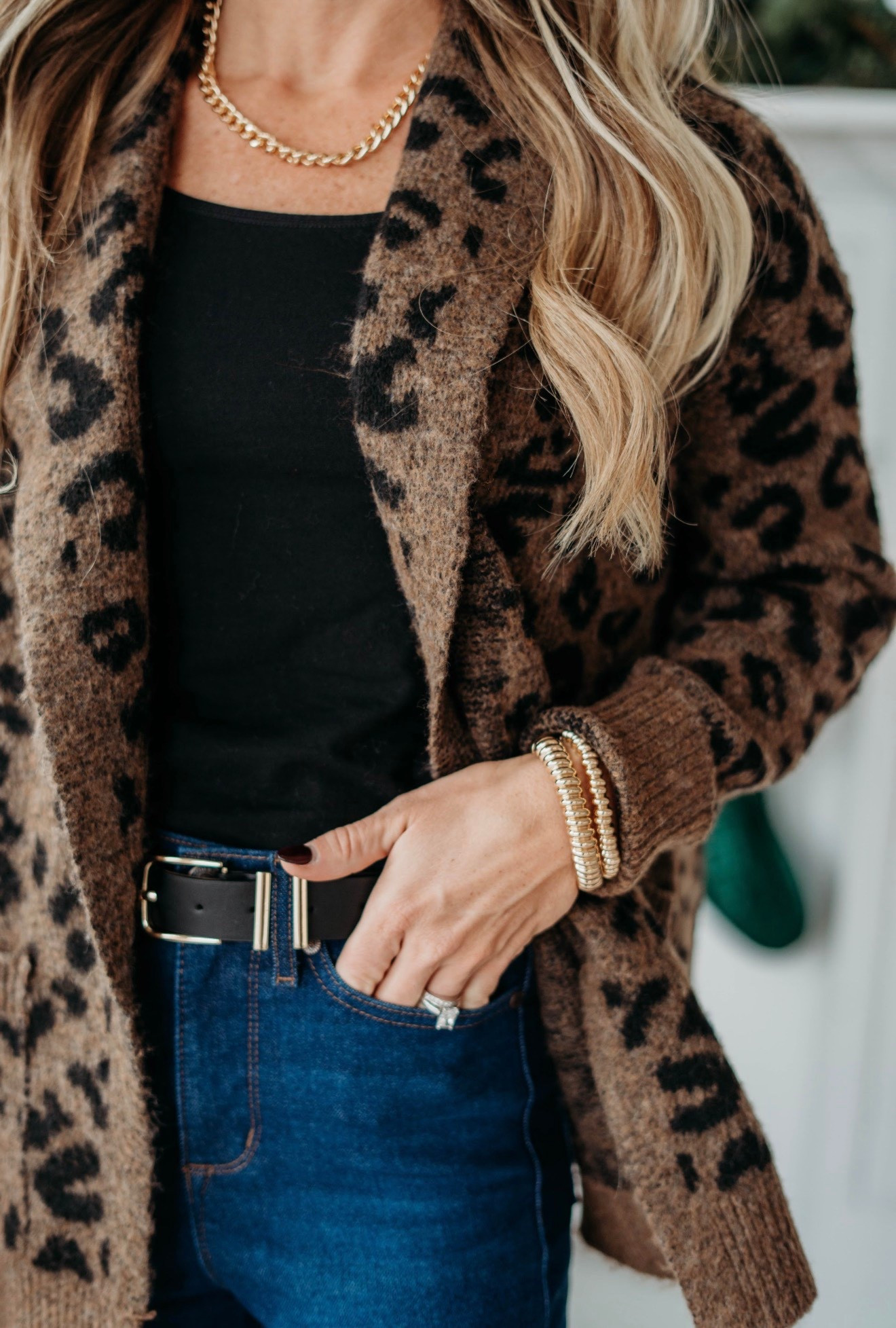 #WalmartPartner Proof great quality doesn’t have to cost a fortune. Classic, comfy, and budget-friendly! Look fits TTS.  #WalmartStyle @WalmartStyle

#LTKmomlife #LTKdayinmylife #LTKootd