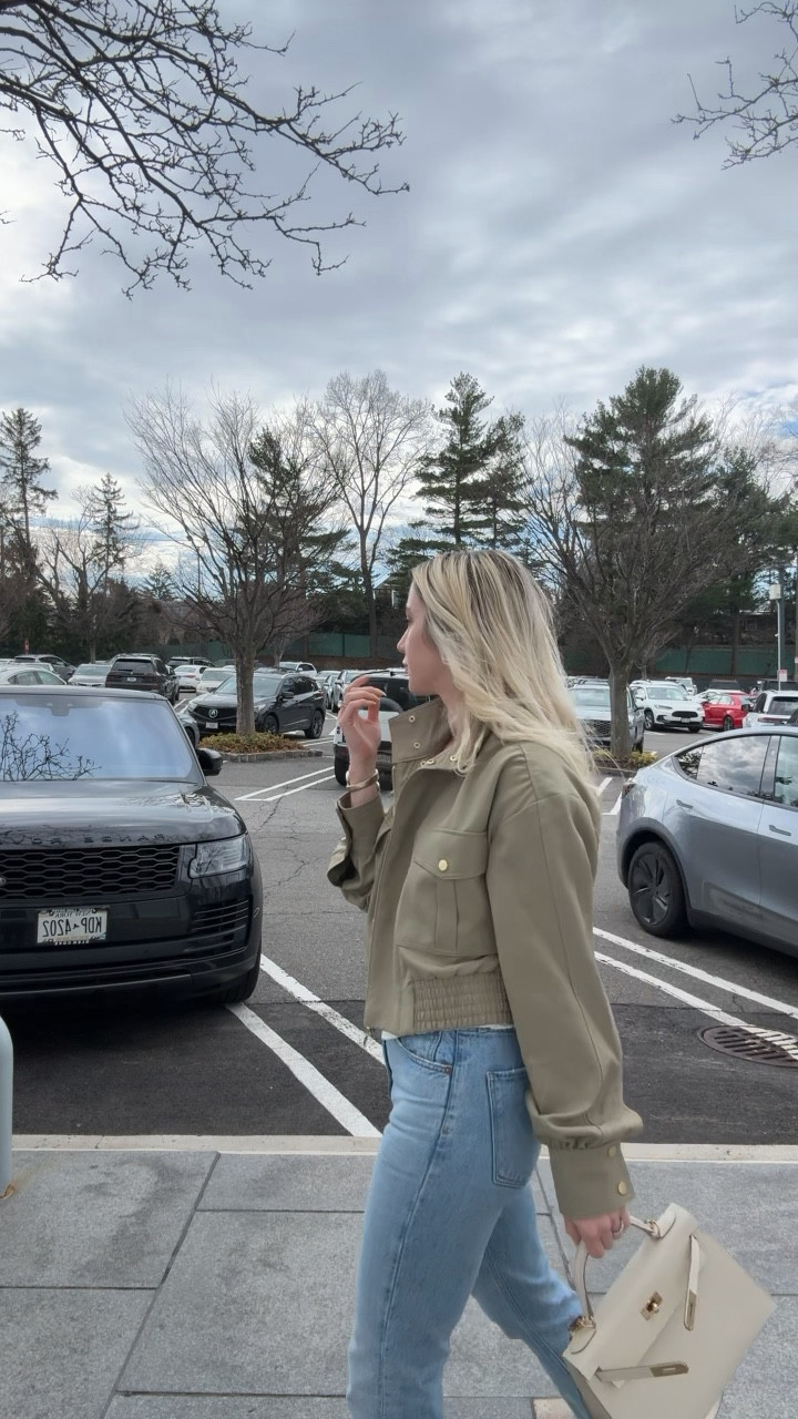 Some revolve favorites!

Everything is true to size 