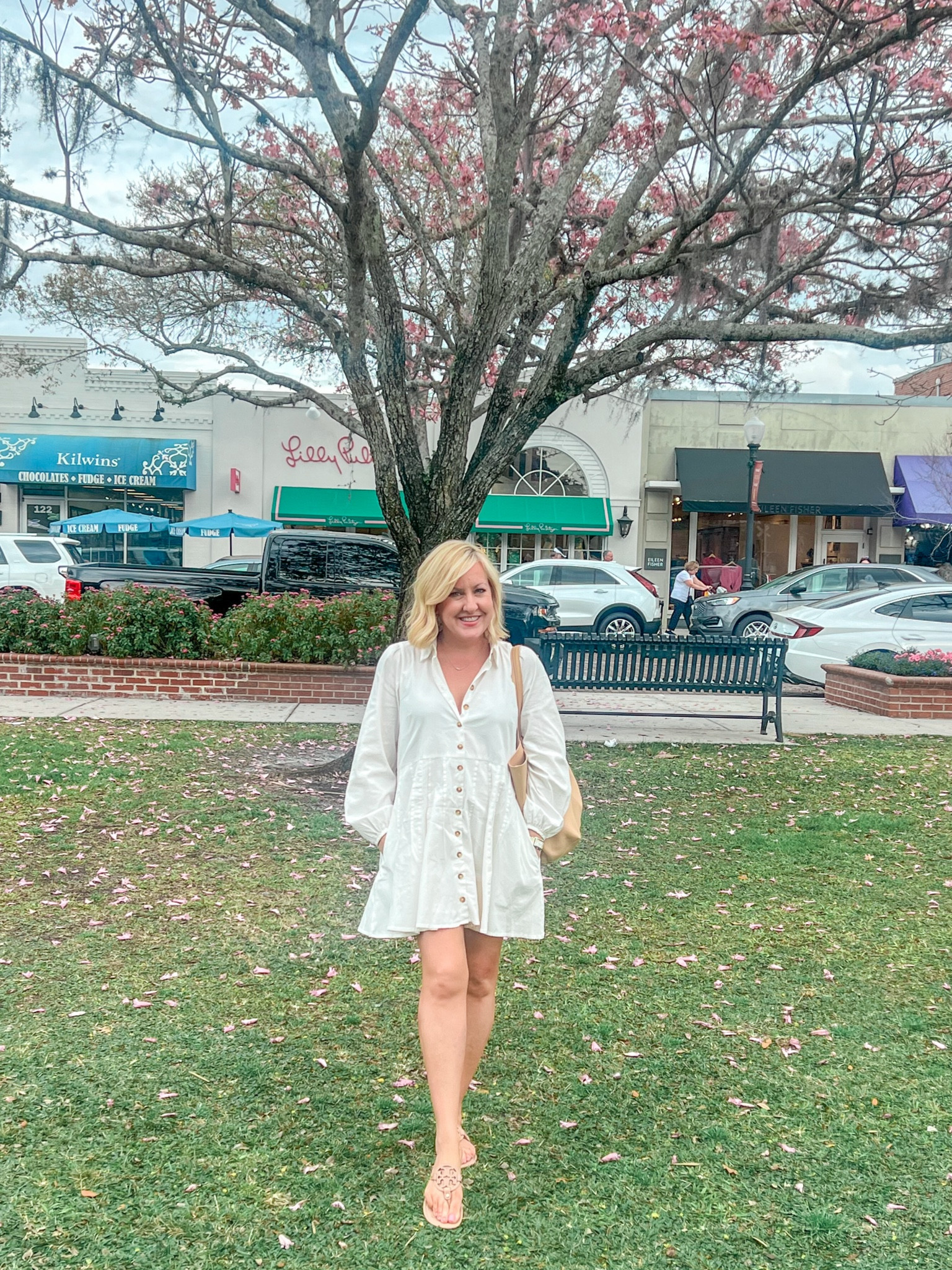 Enjoyed a beautiful day in Winter Park visiting my oldest. I love this mini dress so much I just ordered the navy one. They will be perfect for spring🌸



#LTKSeasonal #LTKstyletip #LTKover40