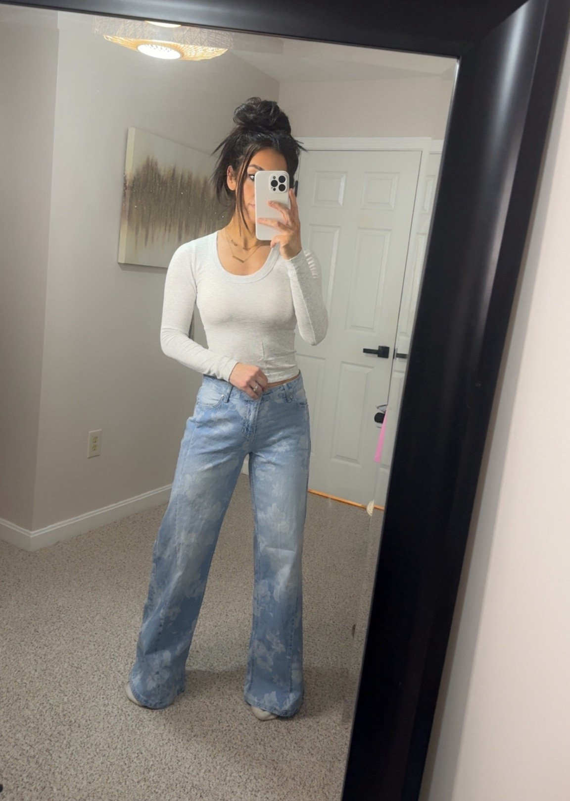 Walmart jeans only $20! 🌸 
Top $9 🤍
Walmart finds

#LTKootd #LTKValentine #LTKSeasonal