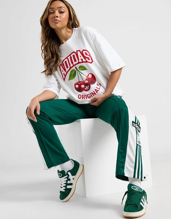 adidas Originals Cherry Graphic Boyfriend T-Shirt | JD Sports (UK)