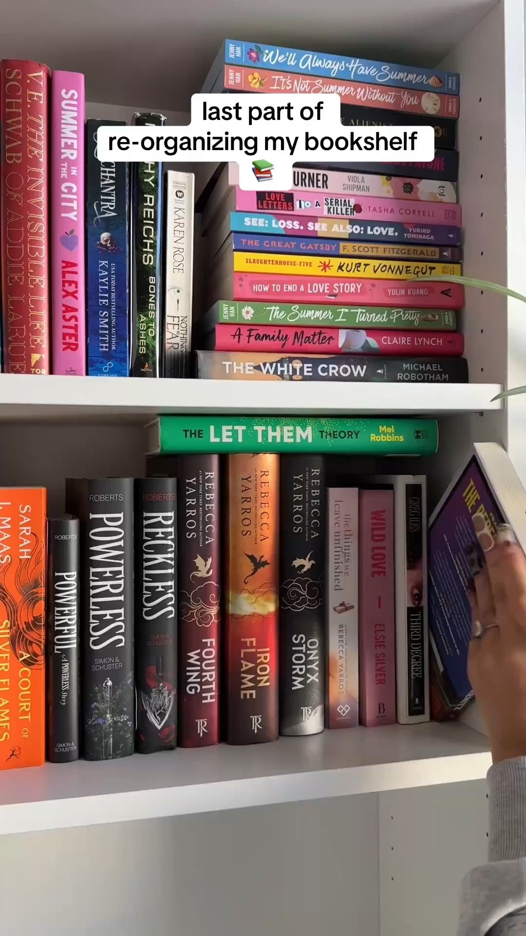Organize my bookshelf with me!!

#LTKmorningroutine #LTKvlog #LTKSeasonal