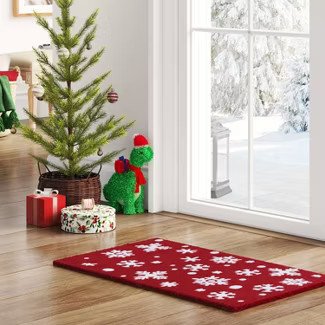 1'2"x2'6" Flocked Snowflakes Doormat Red/White - Wondershop™ | Target