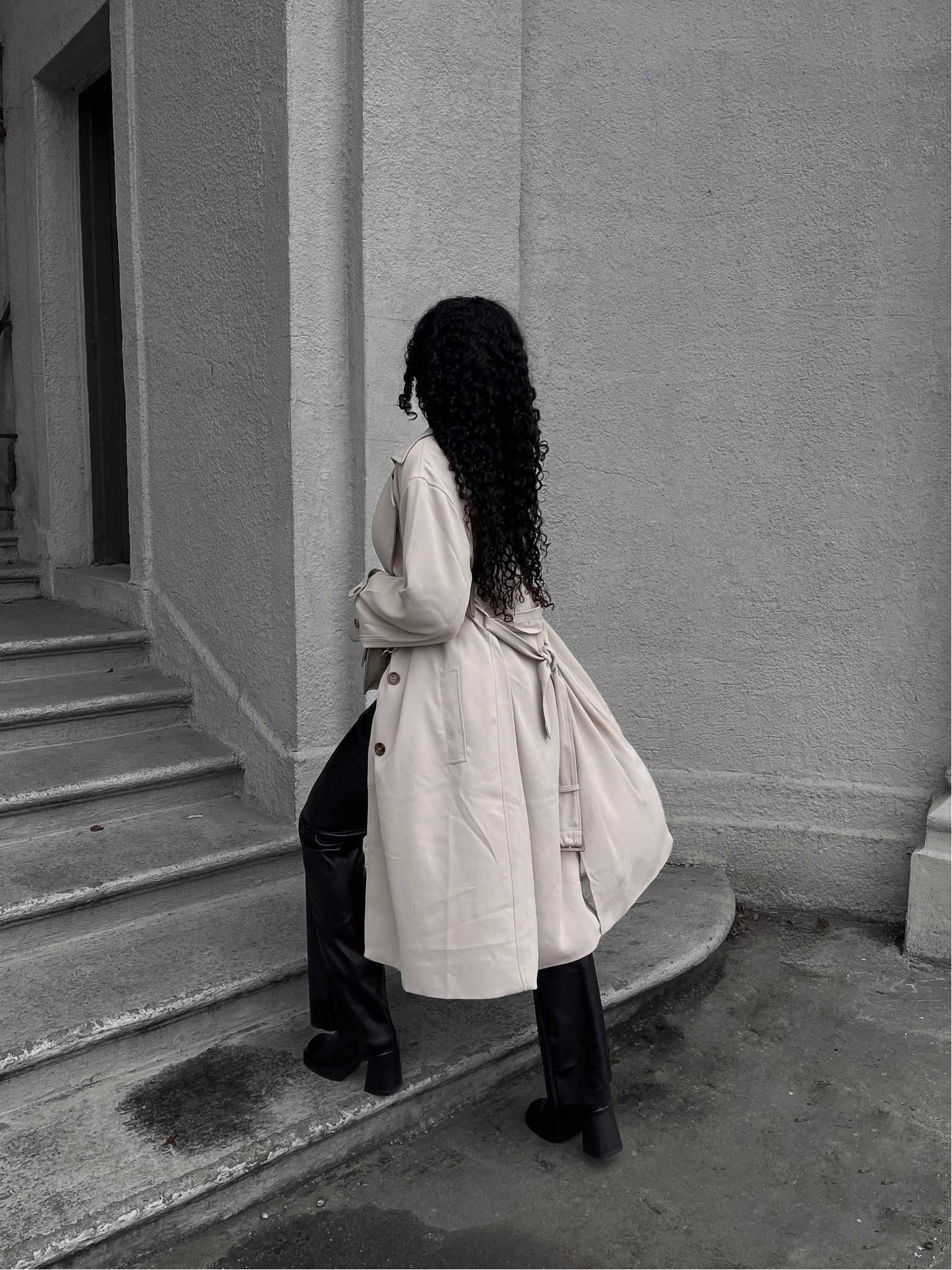 Trench coat outfit, fall outfit, leather pants outfit, black boots outfit 

#LTKstyletip #LTKfit #LTKsalealert