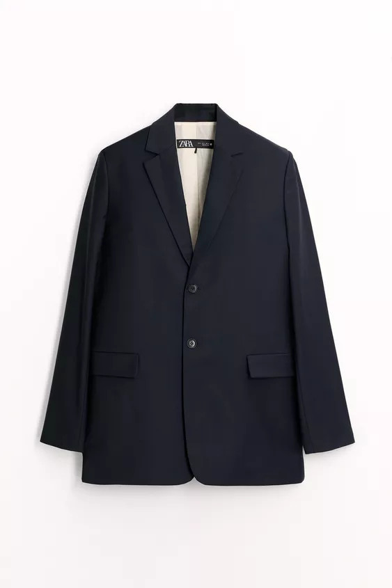 ZARA WOMAN COLLECTIONOversize blazer in a wool blend. Notched lapel collar and long sleeves with ... | Zara UK