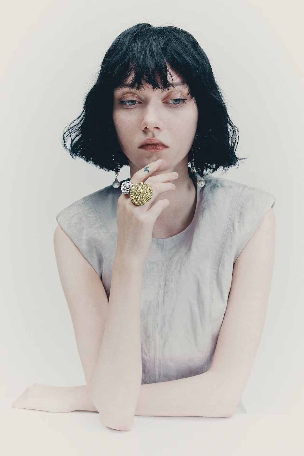 Rhinestone Statement Ring | H&M (US + CA)