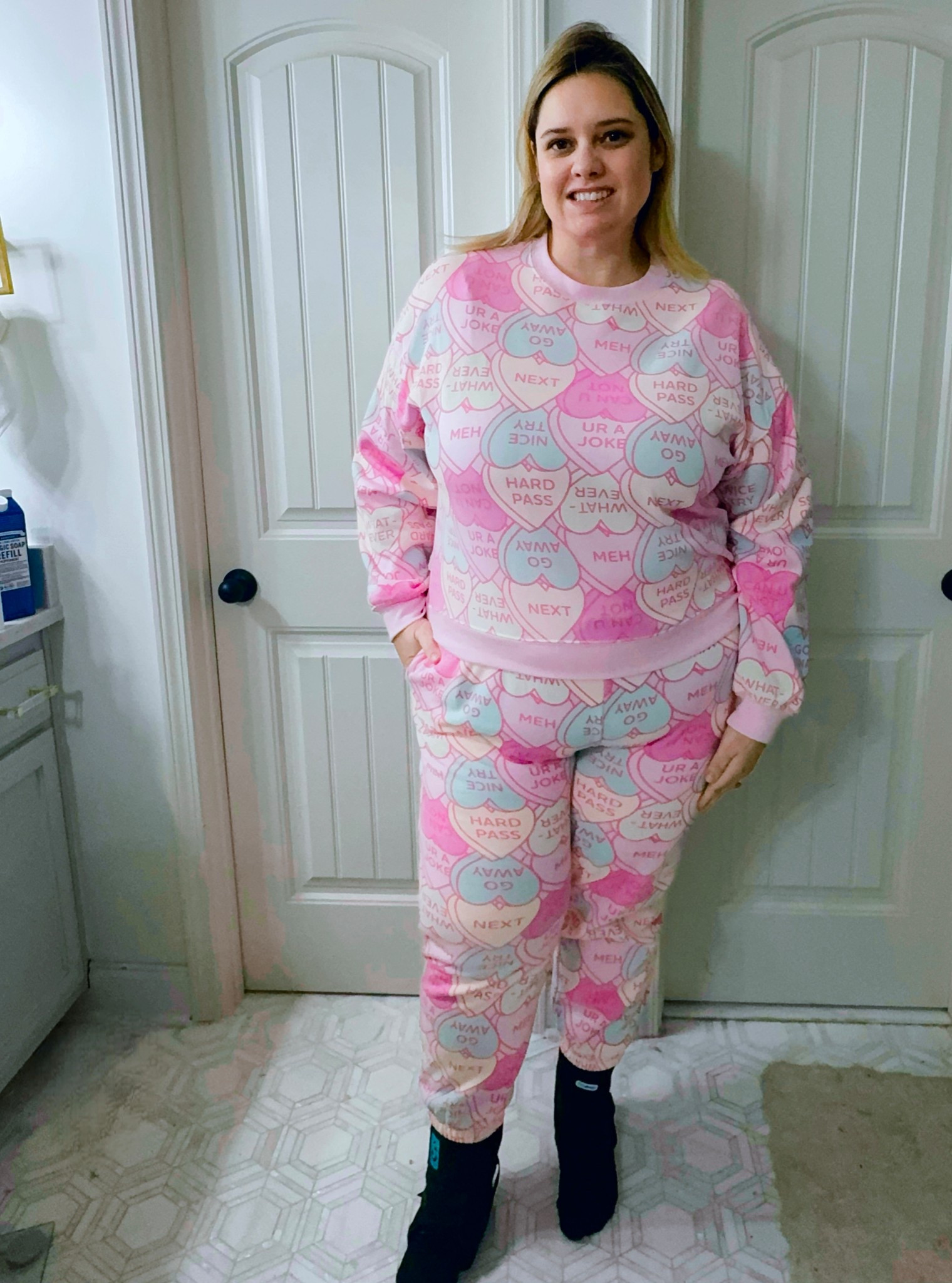 Snarky valentine lounge set is perfect for my cozy at home, leave me alone era. It’s so soft and comfortable and under $25. I am wearing an xxl 

#LTKHome #LTKmomlife #LTKBump