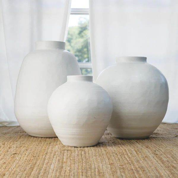 Santorini Vase | Winnoby 