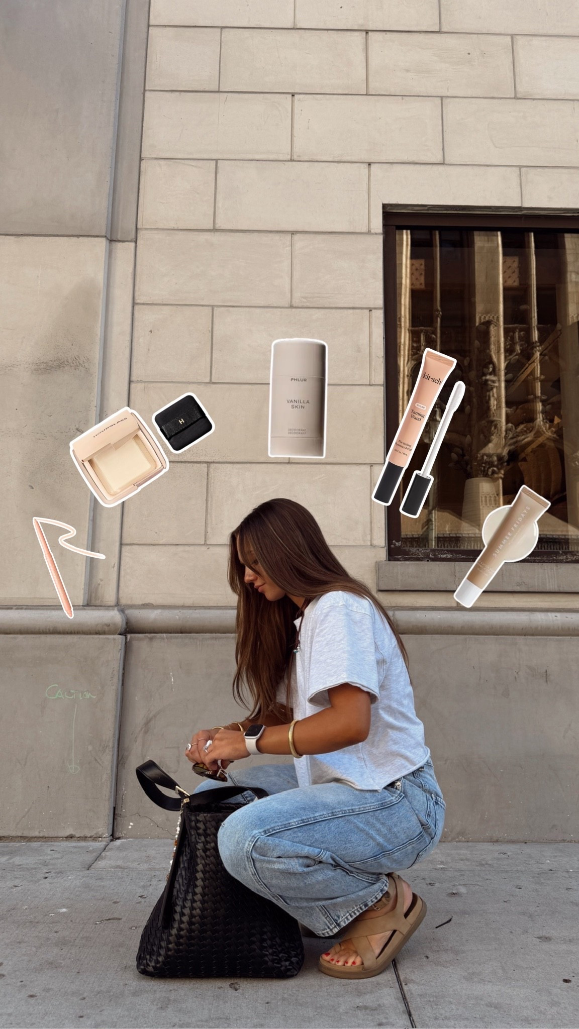 What’s in my bag 👜✨

#LTKspring #LTKsummer #LTKbag