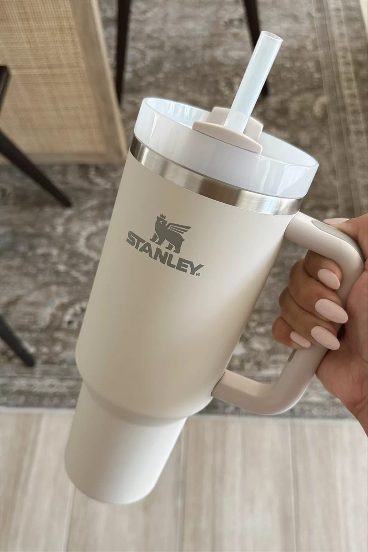 stanleybrand soft matte poor quality….🙁 #stanley #stanleycup #stable