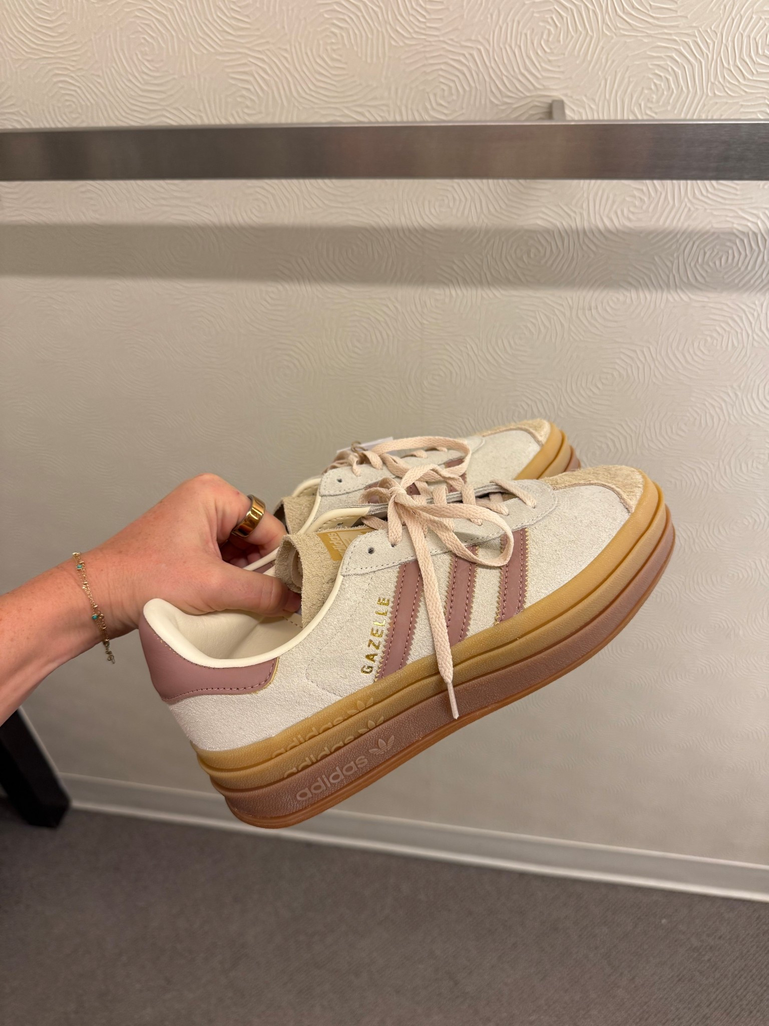 Platform Adidas sneaker sale alert!!! Under $100. Would make a great gift too! Sizes going quickly 

Nordstrom 
Women’s sneakers 
Adidas 

#LTKShoeCrush #LTKFindsUnder100 #LTKSaleAlert