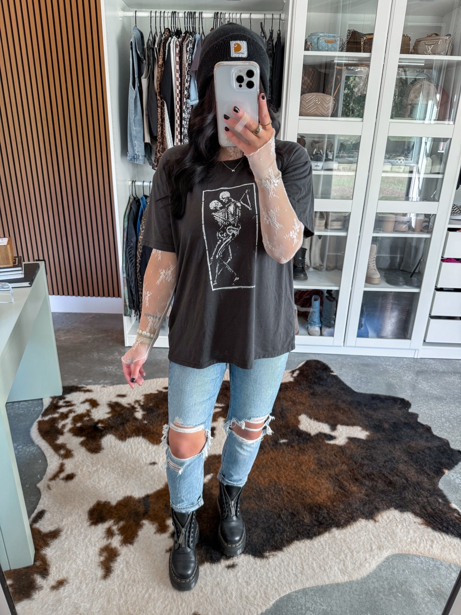 Graphic Tee - large (a10_dark grey option)
Lace Top - xs
Jeans - 4
Bralette - medium

Edgy but girly with the pop of white lace! Love this graphic skeleton tee paired with this sheer lace top. Finished the look with my ripped American Eagle jeans, my platform doc martens & carhartt beanie. 🖤



#LTKootd #LTKPetite