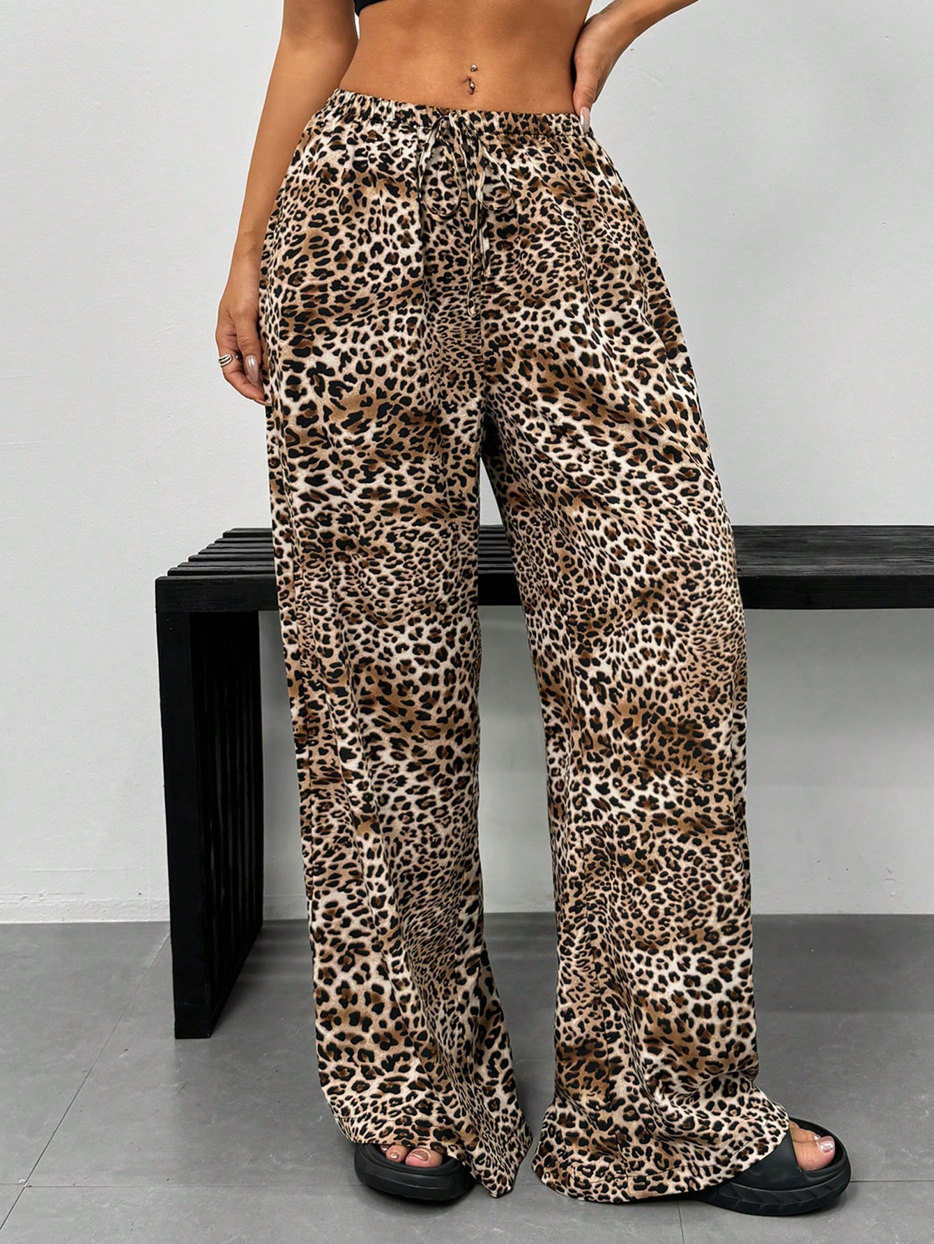 SHEIN EZwear Women's Simple Leopard Print Daily Long Pants | SHEIN