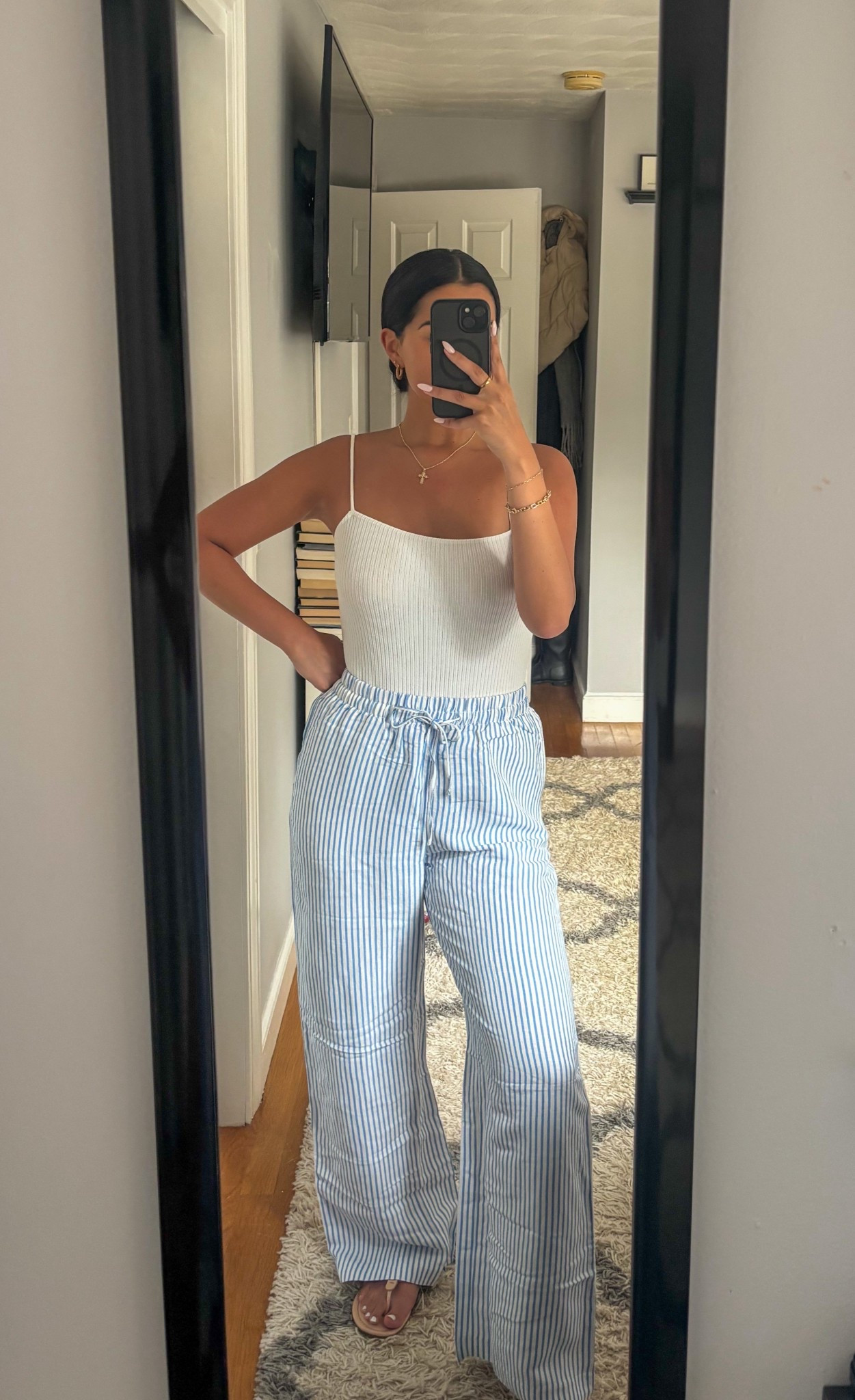 Teacher Fits 
Work to weekend fit
LINEN PANTS

The best linen pants I’ve tried all summer !! TTS. I am wearing a size small .


UNDER $30 run!!

#LTKStyleTip #LTKSaleAlert #LTKWorkwear