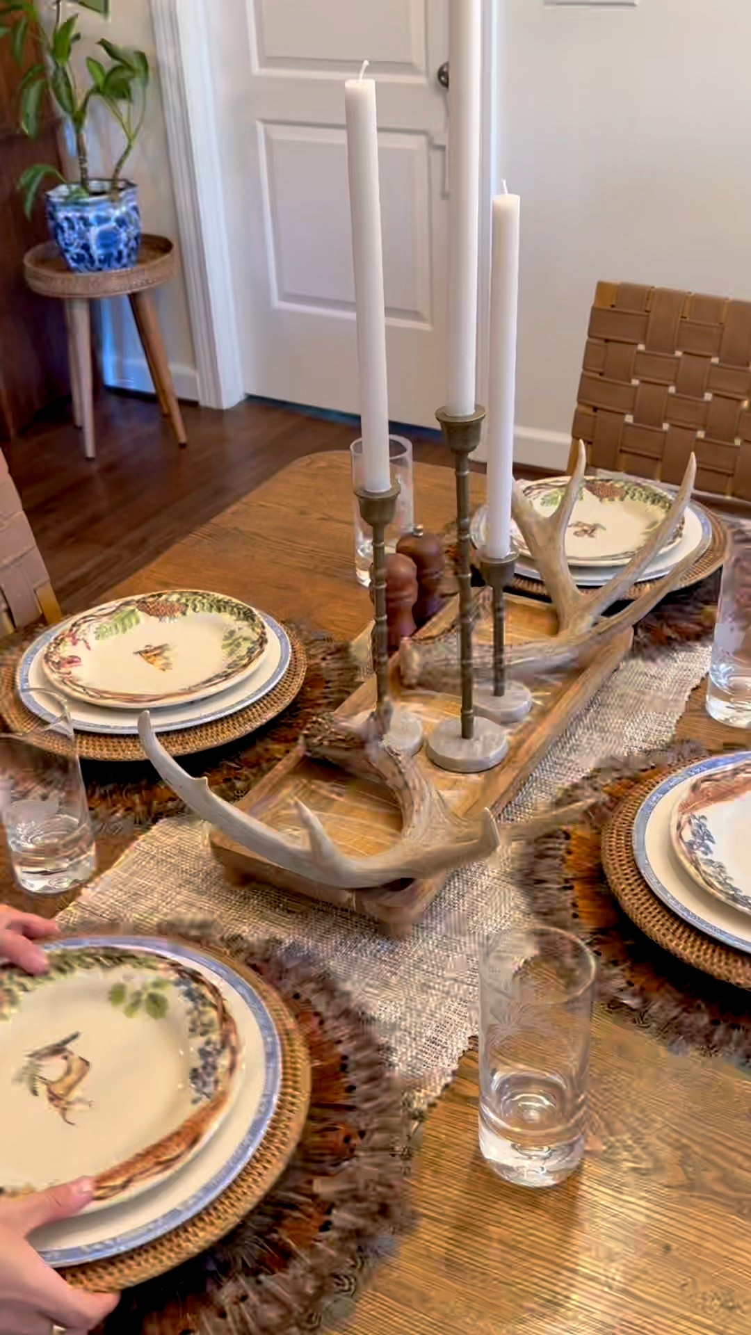 Love my fall table! 🍂

Autumn | home | tablescape | fall decor | home decorr

#LTKHome #LTKFallSale #LTKSeasonal