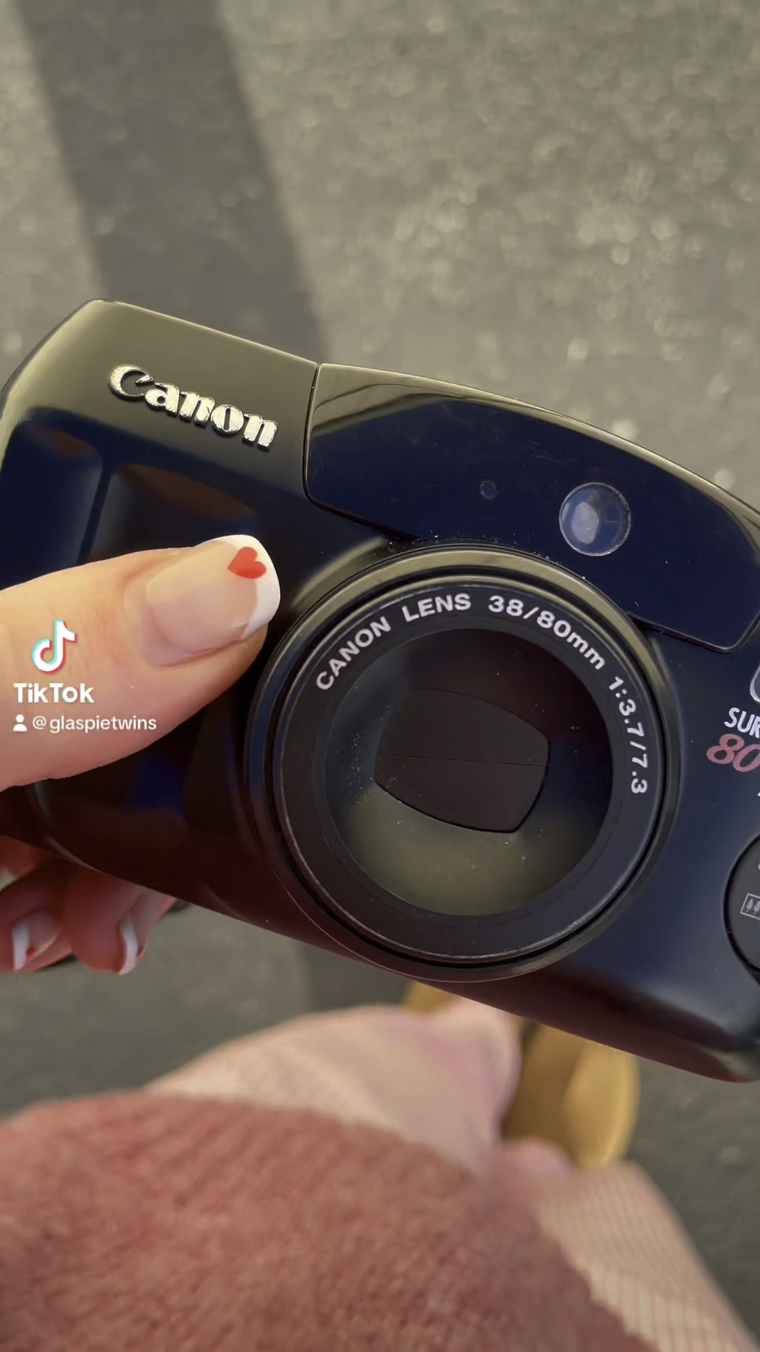 Film camera details! 

#LTKVideo #LTKSeasonal #LTKstyletip