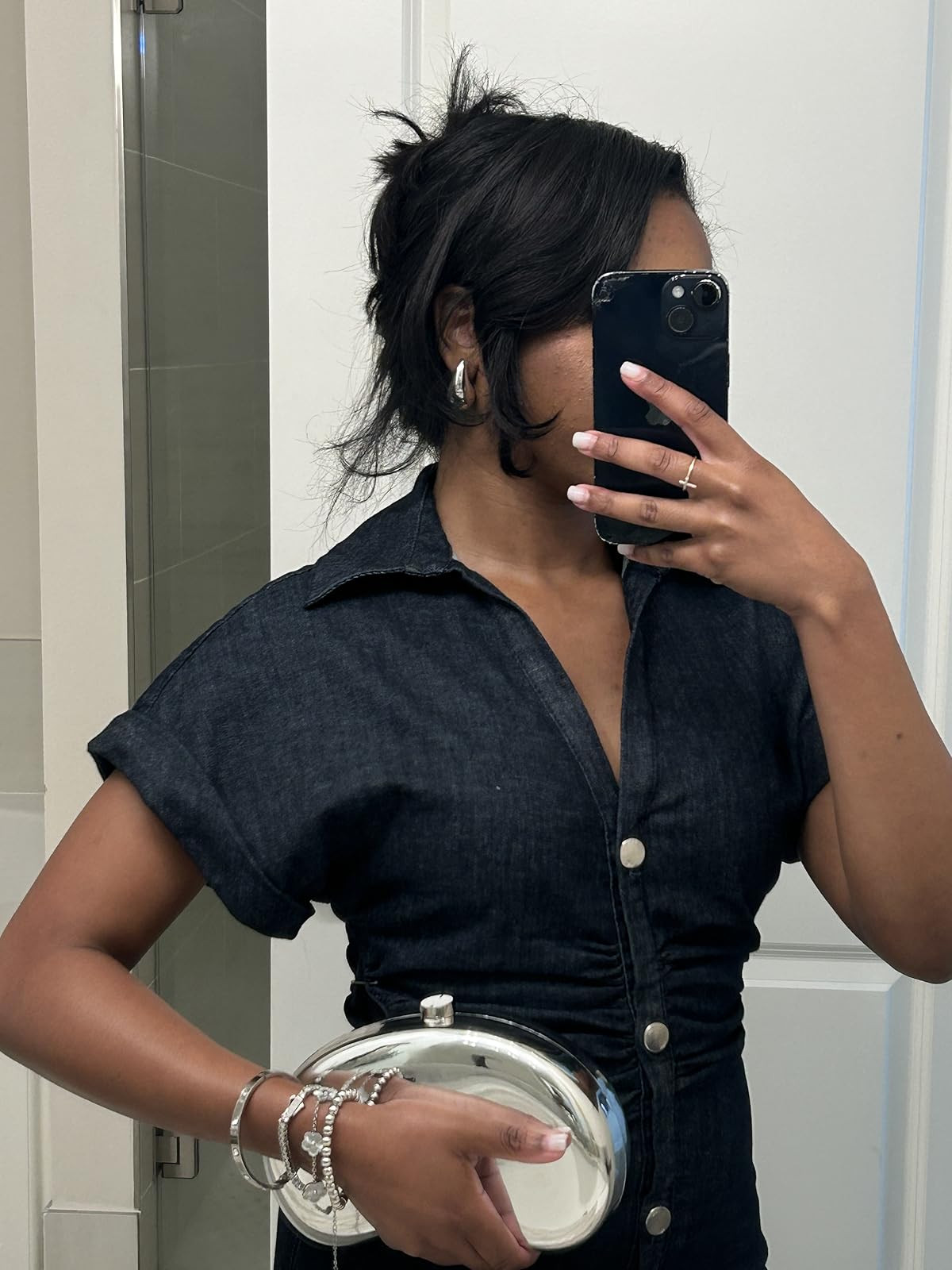 Silver accessories from Amazon that I love 😍

// Amazon, Amazon Accessories, Accessories, Silver, Silver Jewelry, Earrings, Earrings Amazon, Bracelet, Bracelet Stack, Silver Bag 

 #LTKFindsUnder50 #LTKStyleTip #LTKBeauty