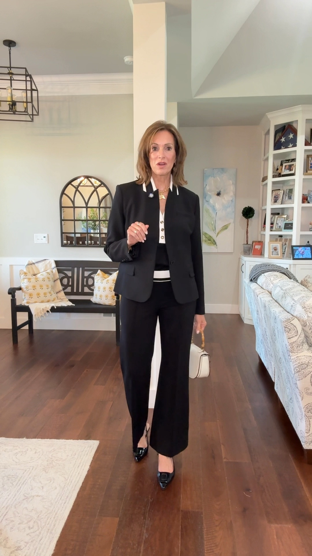 Sweater - medium 
Blazer size 10
Pants - medium 

Workwear 
Fall style

#LTKSaleAlert #LTKMidsize #LTKWorkwear