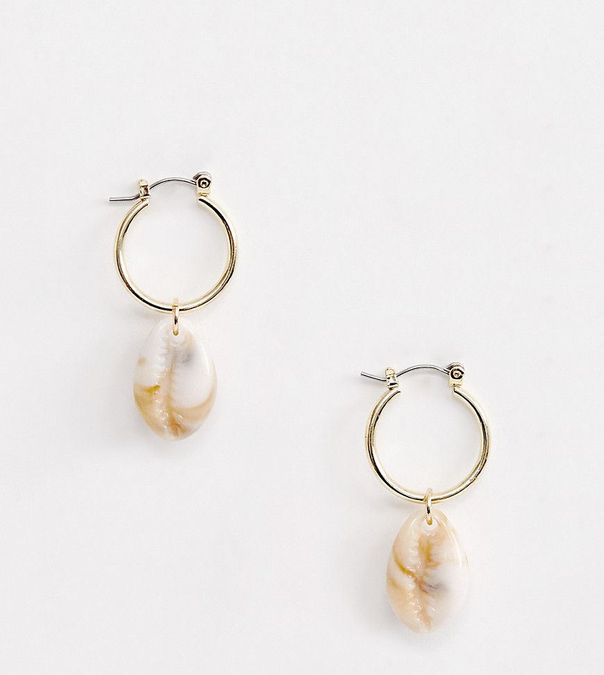 Liars & Lovers gold hoop resin shell drop earrings | ASOS UK