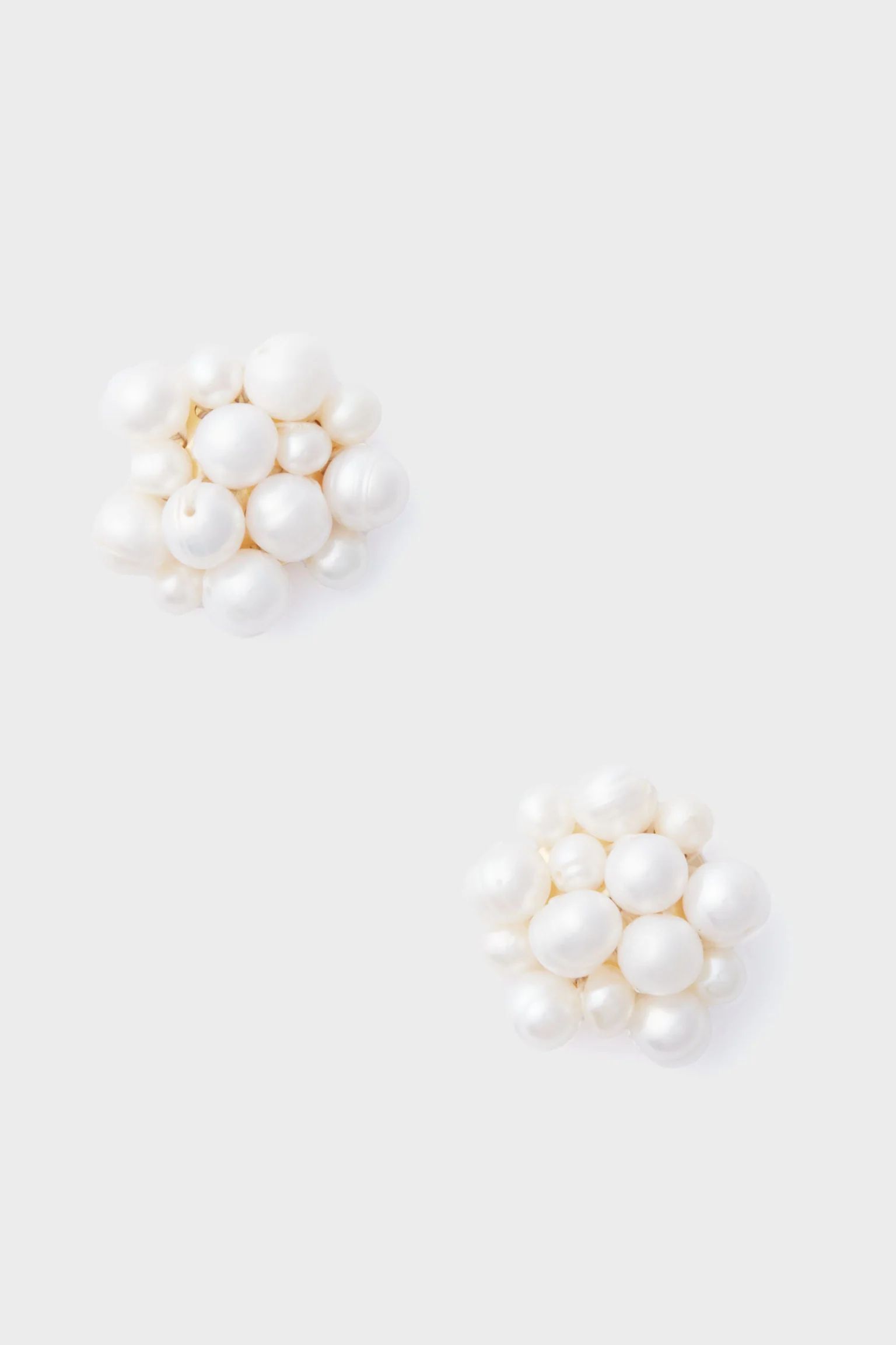 Pearl Cluster Earrings | Tuckernuck (US)