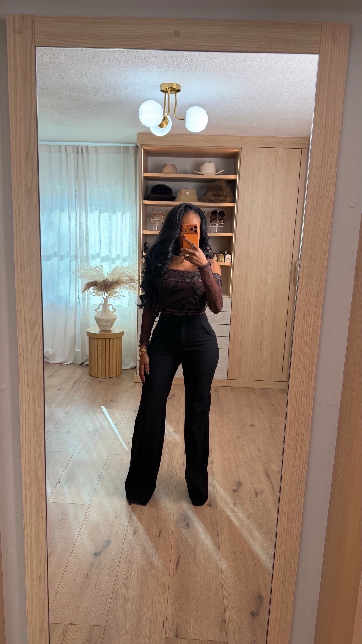 Sleek, sculpted, and effortlessly elevated — this @express all-black moment proves that simple can still feel striking. The fitted top paired with tailored flare pants creates a clean, flattering silhouette that moves seamlessly from day to night.

Perfect for dinner plans, date nights, girls’ night out, or an elevated casual look.

📏 Sizing:
Top (Small) • Pants (4 Long)
Height — 5’4” | 138 lbs | Bust — 34D | Waist — 27” | Hips — 40”

flattering all-black outfit, elevated basics, chic monochrome look, night-out outfit inspiration, polished everyday style, versatile black wardrobe staples

✨ Everything linked below for easy shopping

Follow me on Instagram and YouTube @kirasfashionfinds

#LTKootd #LTKHoliday #LTKPetite