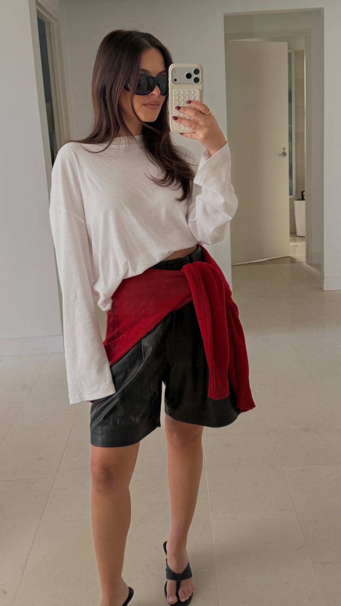 I’m wearing a size XS in the top and an 8 in the shorts!

#LTKaustralia #LTKFashionMonth