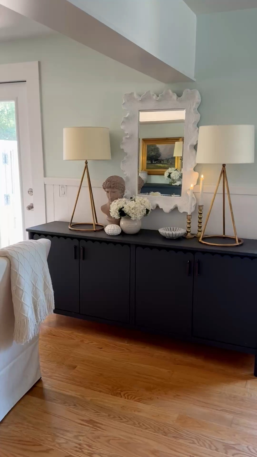 Coastal summer dining room…

#LTKHome #LTKSeasonal #LTKSaleAlert