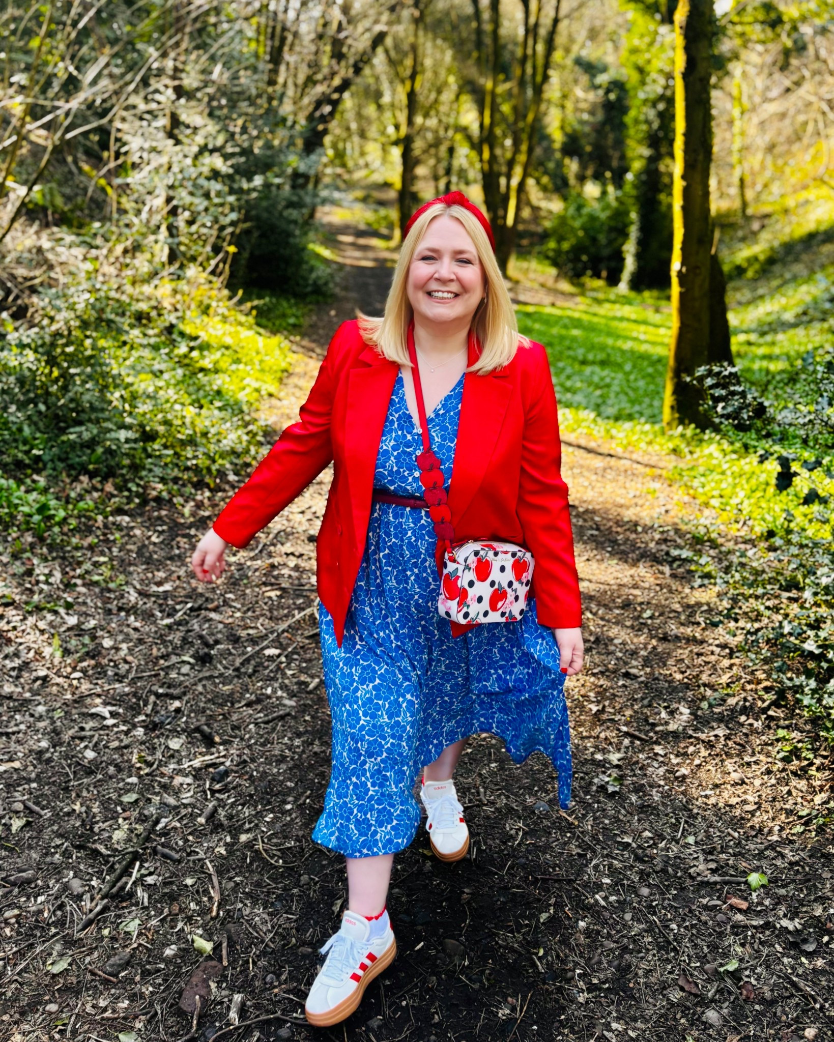 Curve blue midi dress perfect for spring or summer  

#LTKdresses #LTKsummer #LTKplussize