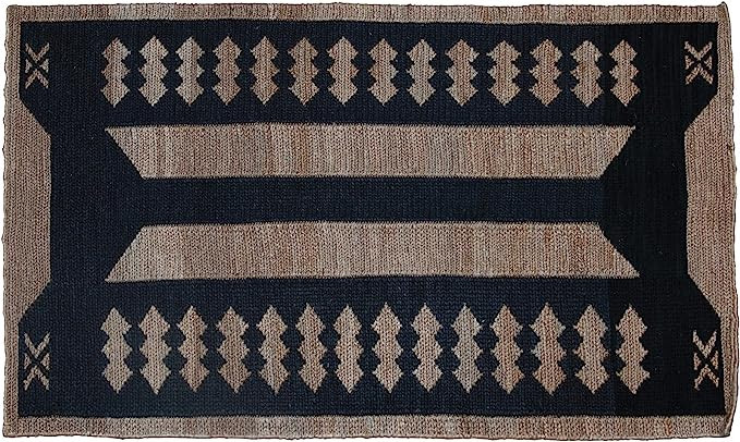 Creative Co-Op 4' x 6' Jute & Wool Soumak Rug | Amazon (US)