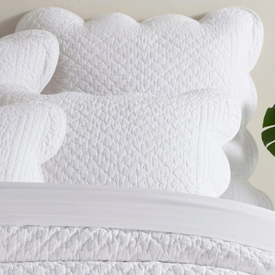 Power Shake Scallop White Quilted Sham | Annie Selke