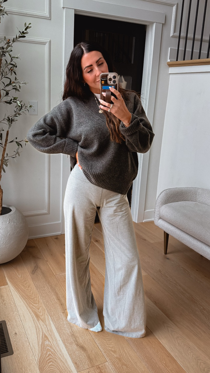 I’ve been living in these pants! Wearing a size small tall and a large in the sweater. 

Comfy outfits, cozy fashion 



#LTKsalealert #LTKstyletip #LTKfindsunder50