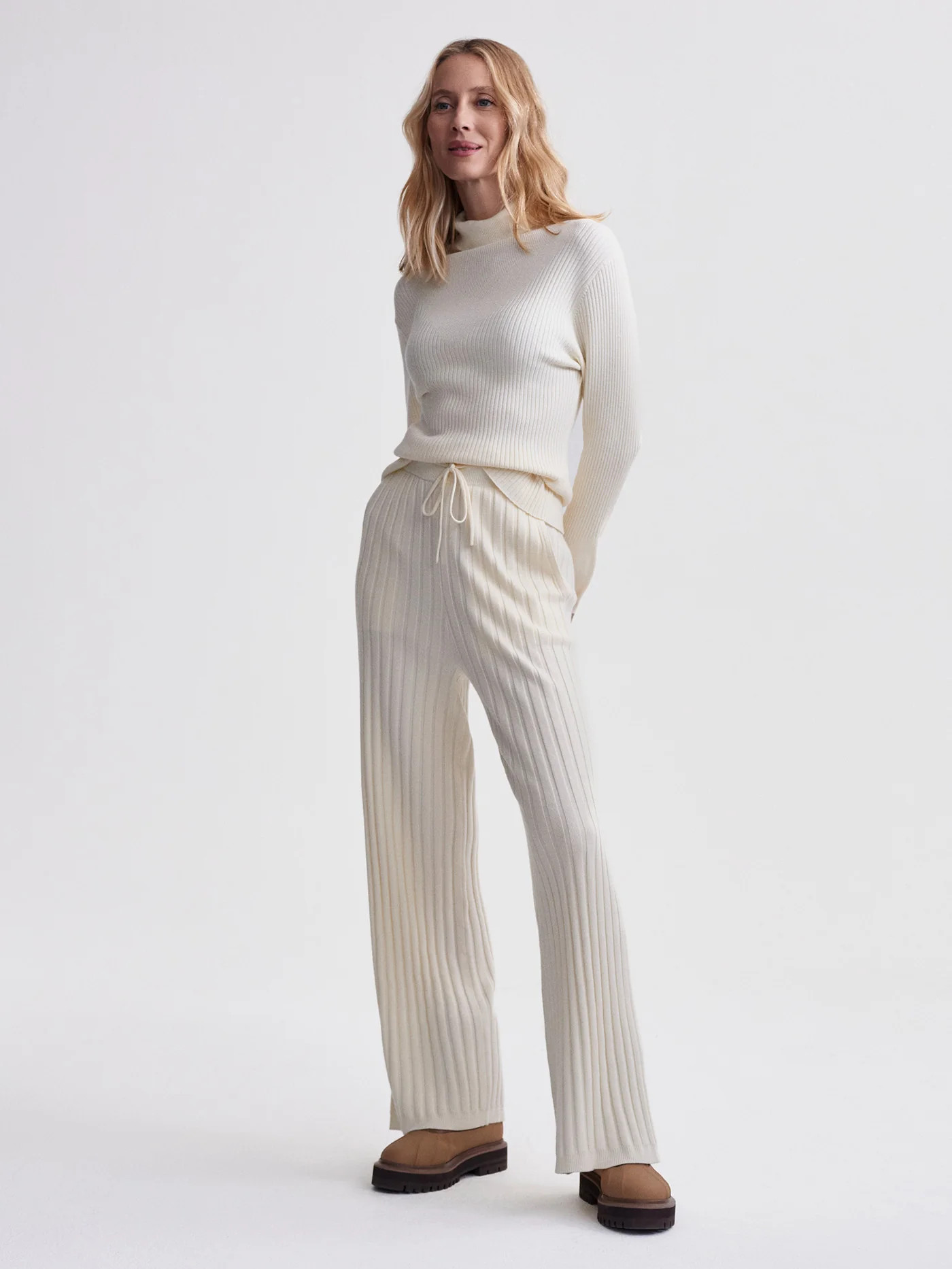 Simeon Wide Rib Knit Trouser | Varley US | Varley US