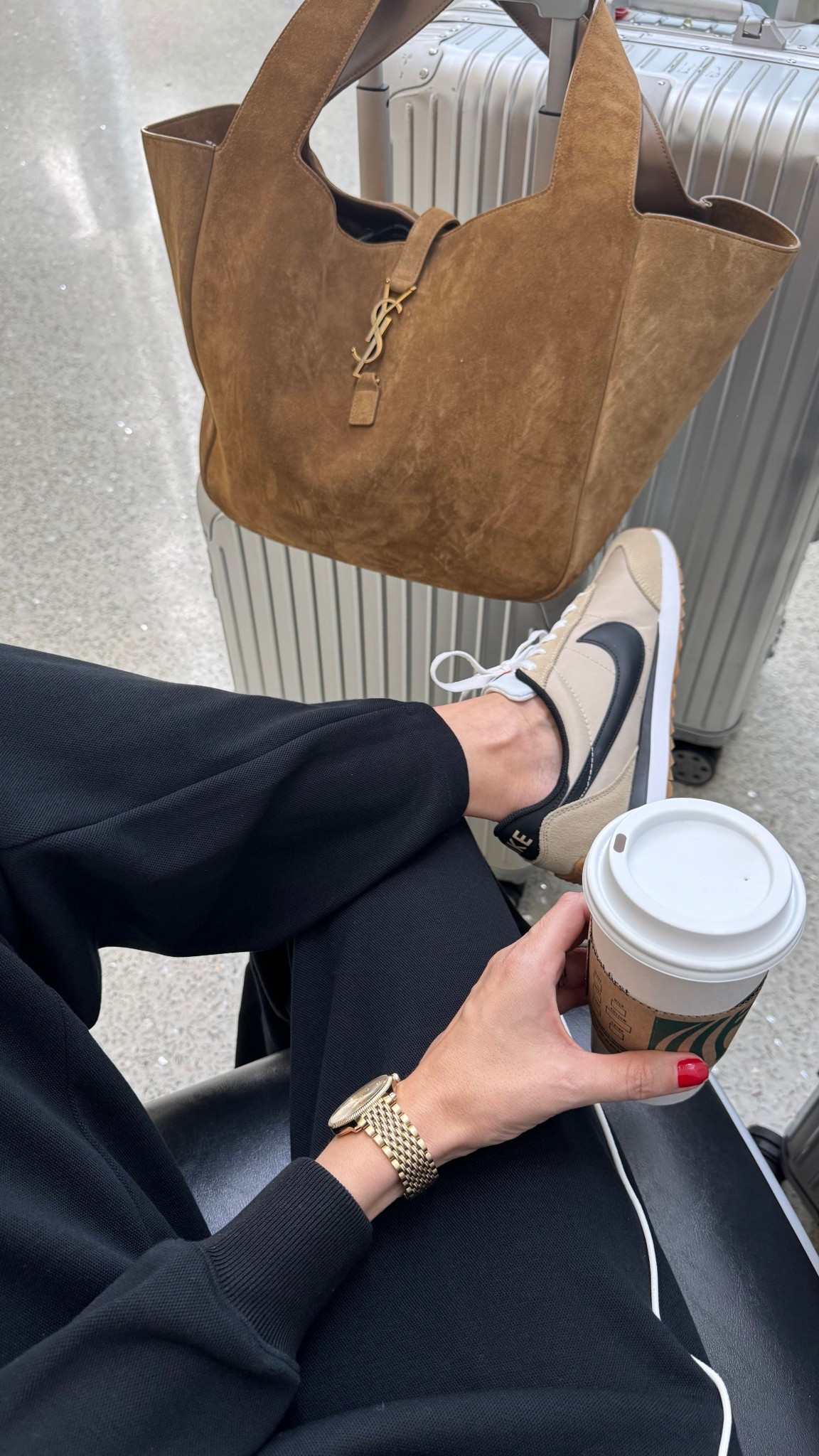 Comfortable sneakers that I love and it’s perfect for traveling, running errands, and long walks. Super comfy and stylish. Fits true to size 

#LTKU #LTKSeasonal #LTKStyleTip