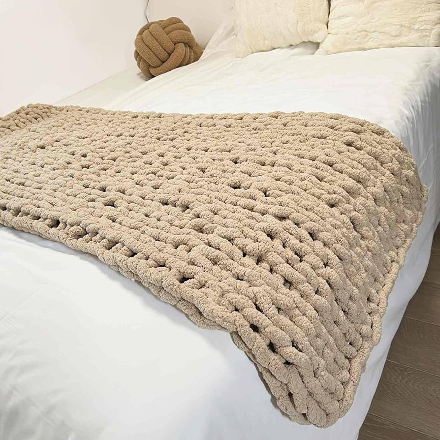 Chunky Knit Blanket Throw 40"×40", Chenille Throw Blankets, Handmade Warm & Cozy Blanket Couch B... | Amazon (US)