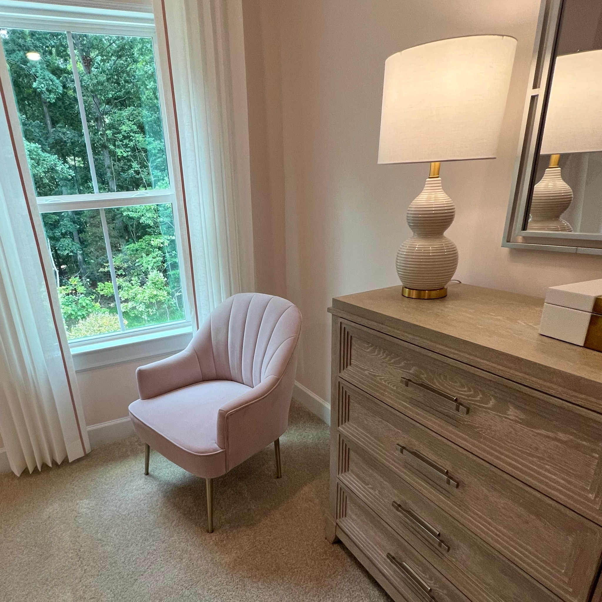 Bedroom decor, pink chair

#LTKhome #LTKstyletip