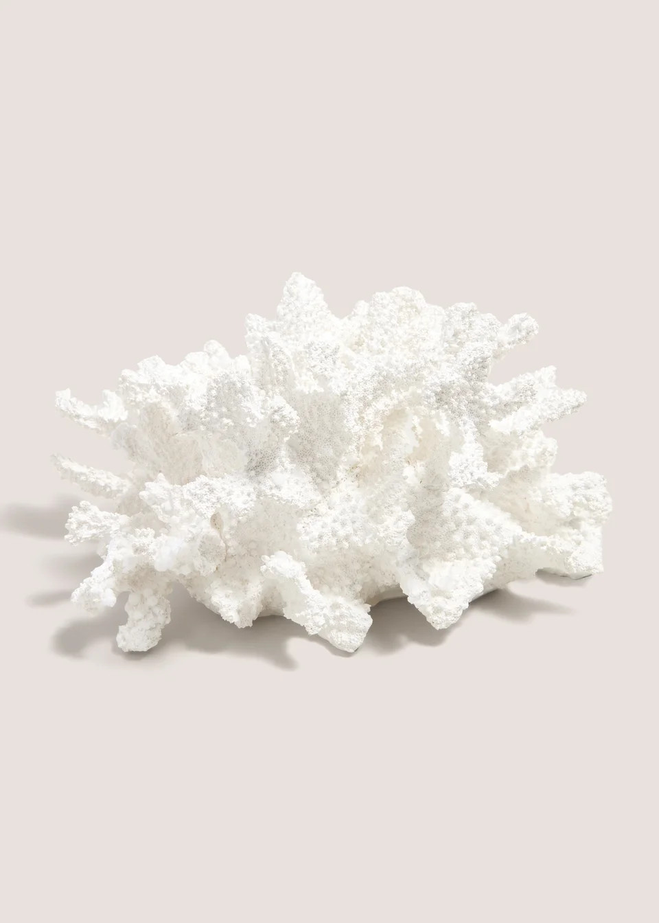 White Coral Ornament (15cm x 19.5cm x 27.9cm) | Matalan (UK)