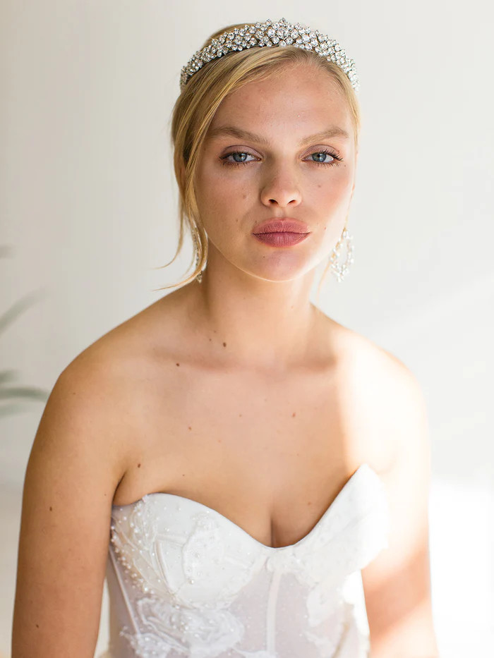 BASTINA CROWN | BRIDES AND HAIRPINS