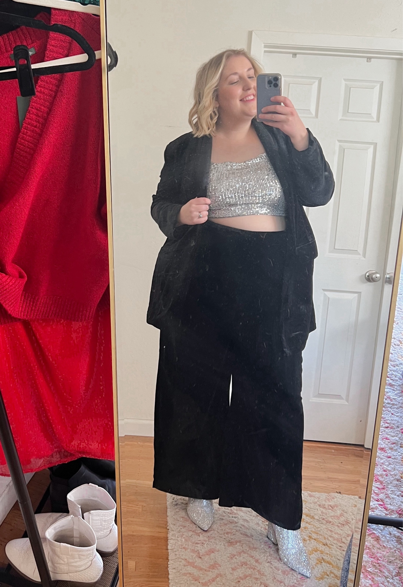 Plus size holiday outfit inspo🪩 wearing XXL in the blazer and XL in the top, and size 18 in the pants! 

#LTKplussize #LTKmidsize #LTKHoliday