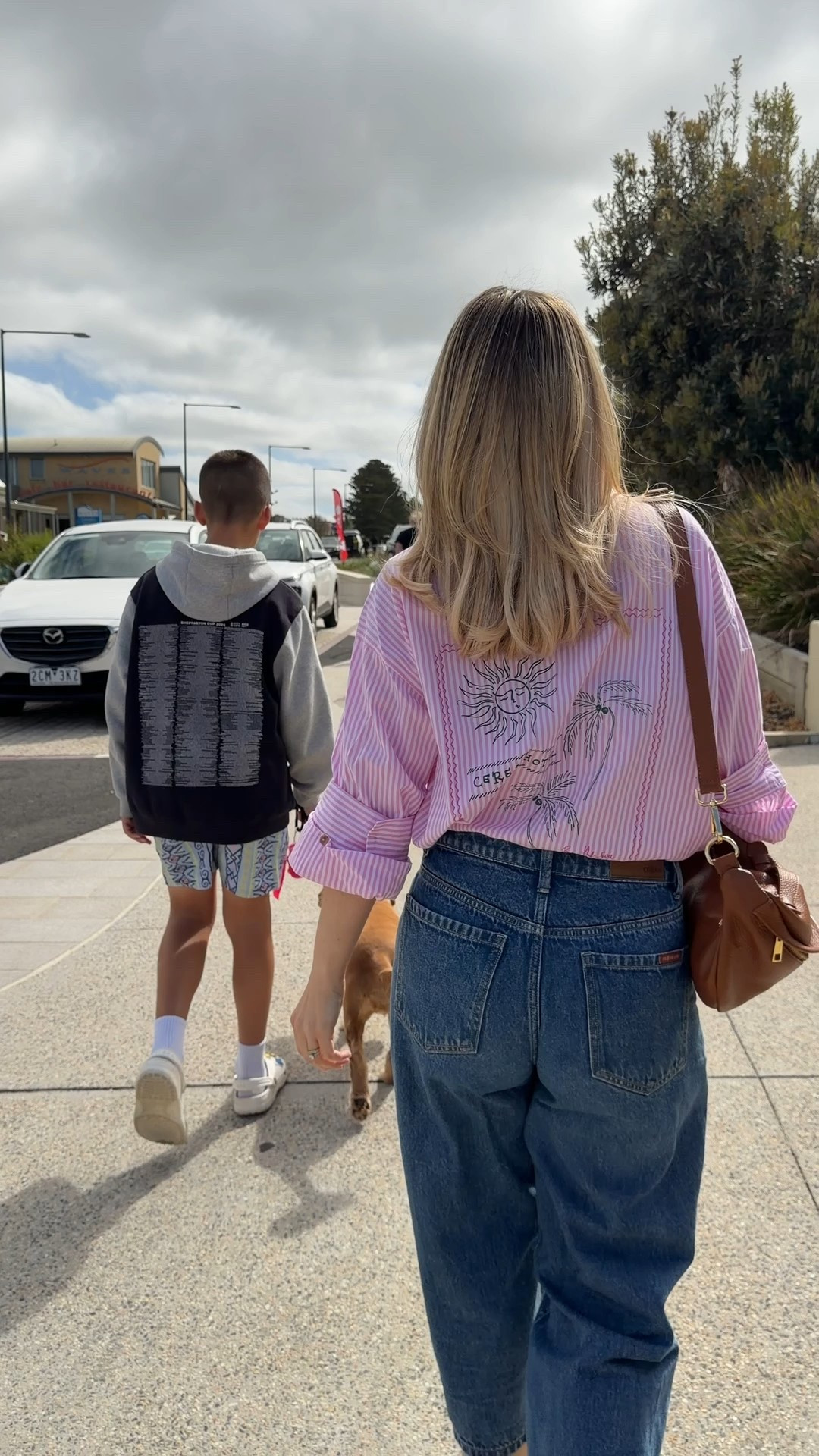 Shirt and jeans from Ceres 

#LTKaustralia #LTKpetite #LTKjeans