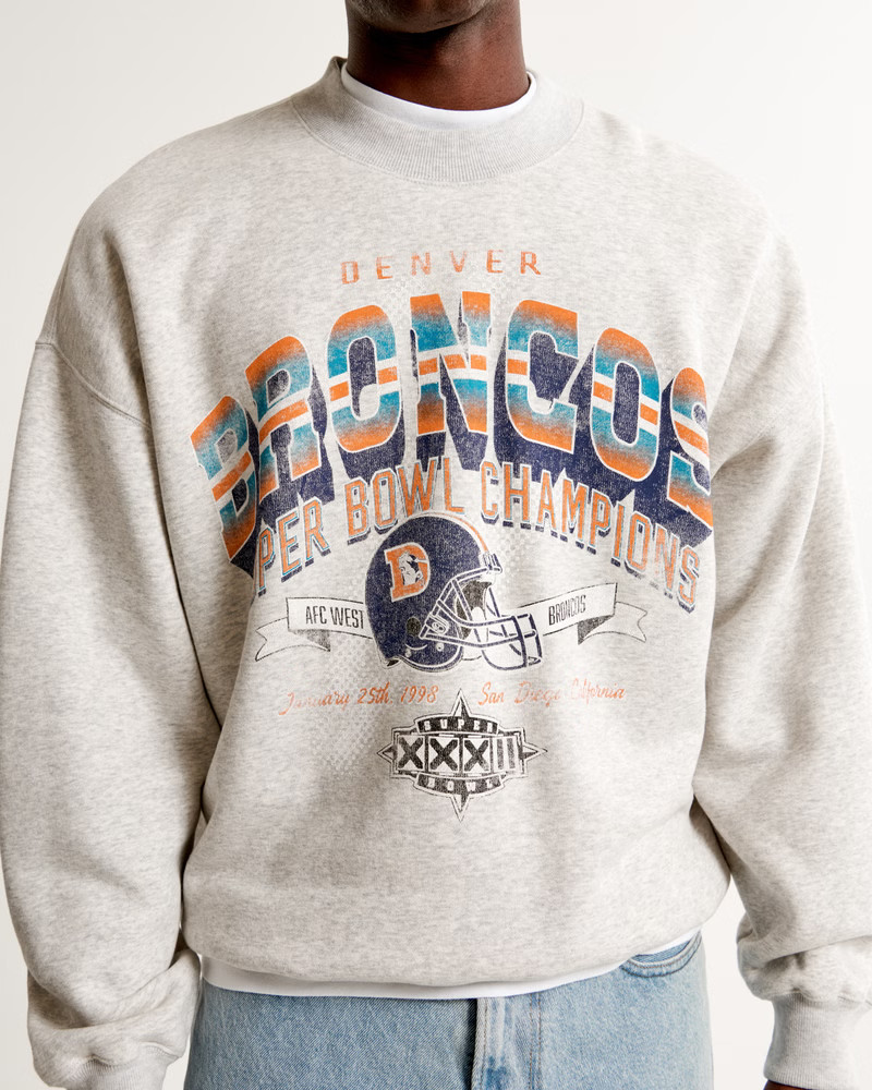 Denver Broncos Graphic Crew Sweatshirt | Abercrombie & Fitch (US)