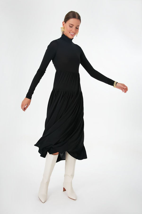 Black Pleated Knit Mock Neck Dress | Tuckernuck (US)