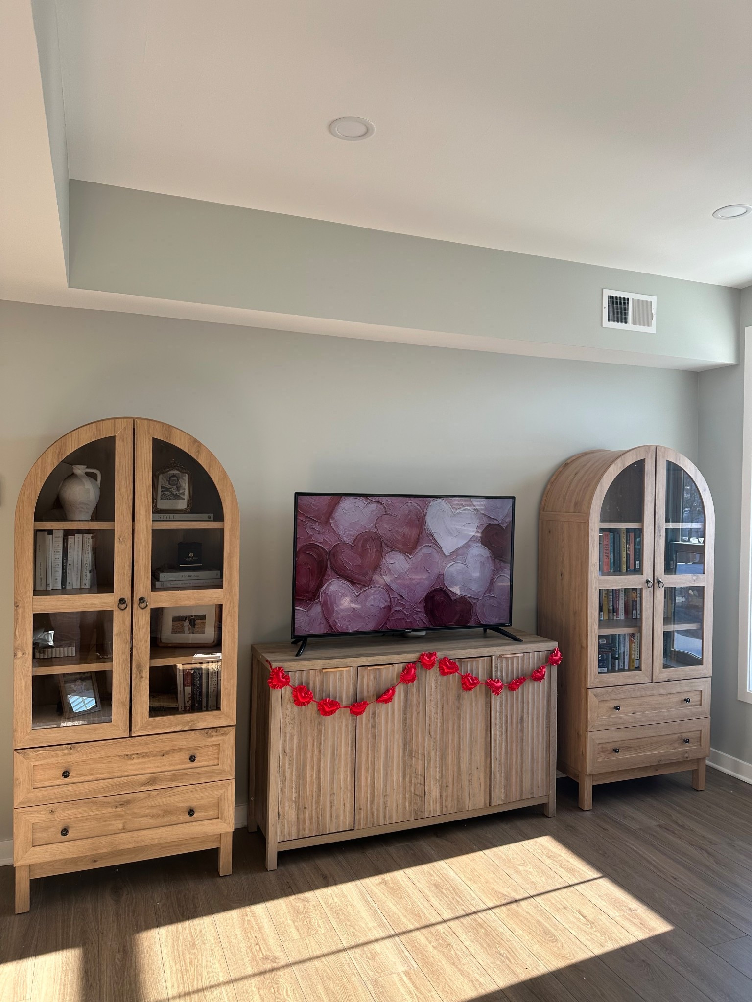 Love these bookshelves!!! 

#LTKSeasonal #LTKHome