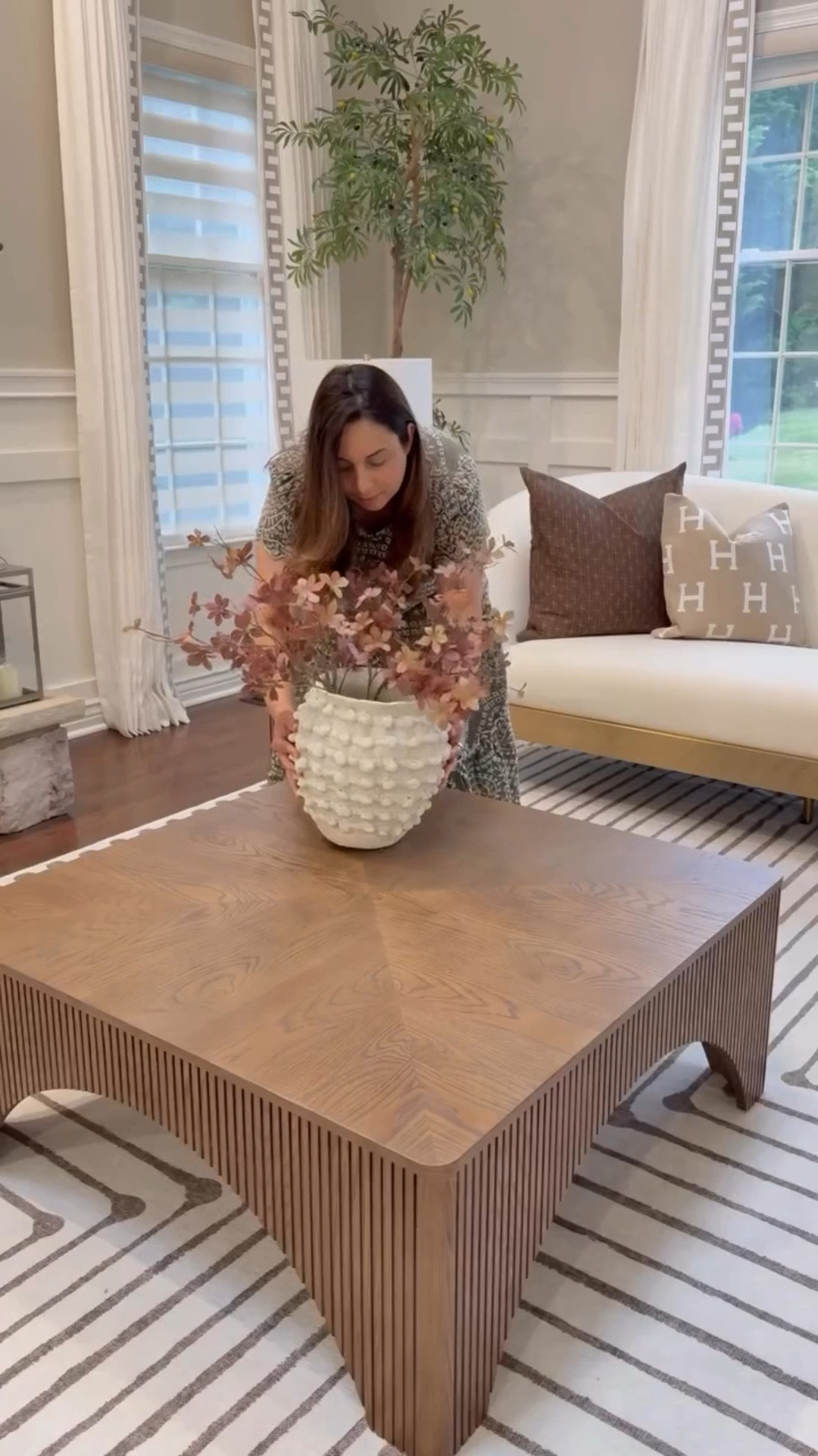 Pov: sometimes one piece transforms the whole room...instantly! it's affordable, durable, and absolutely stunning! The designer look instantly elevated my family without the hefty price tag! Stylish, sturdy, and totally worth the hype!👌🏼 
Also I have started to sprinkle some fall decor here and there even though it doesn't feel like fall at all 🥹
@wayfair 
#wayfairfinds
Home inspiration 
Designer looks for less 
Viral Amazon finds I don't regret buying 
Elevate your space 
Amazon favorites 
Fall decor


#liketkit 
@shop.ltk
https://liketk.it/5xNmo

Follow my LTK @apieceofmyglamhome on the @shop.LTK app to view this post and get my exclusive app-only content!

#liketkit #LTKHome #LTKSaleAlert #LTKSeasonal
@shop.ltk
https://liketk.it/5Dgcp