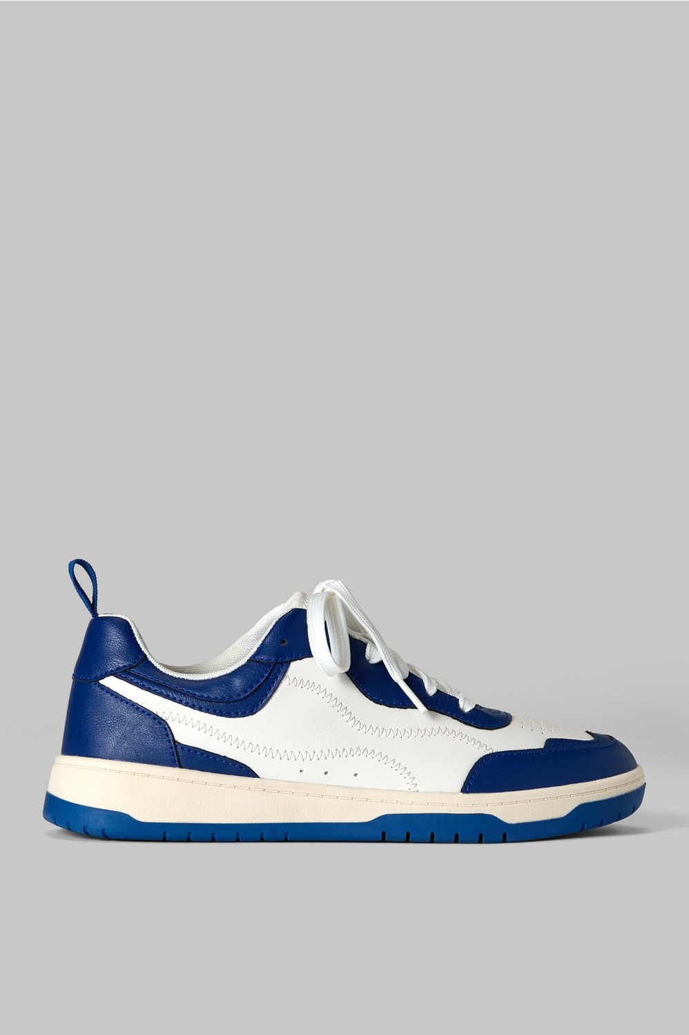 The Street Sneaker | Fabletics