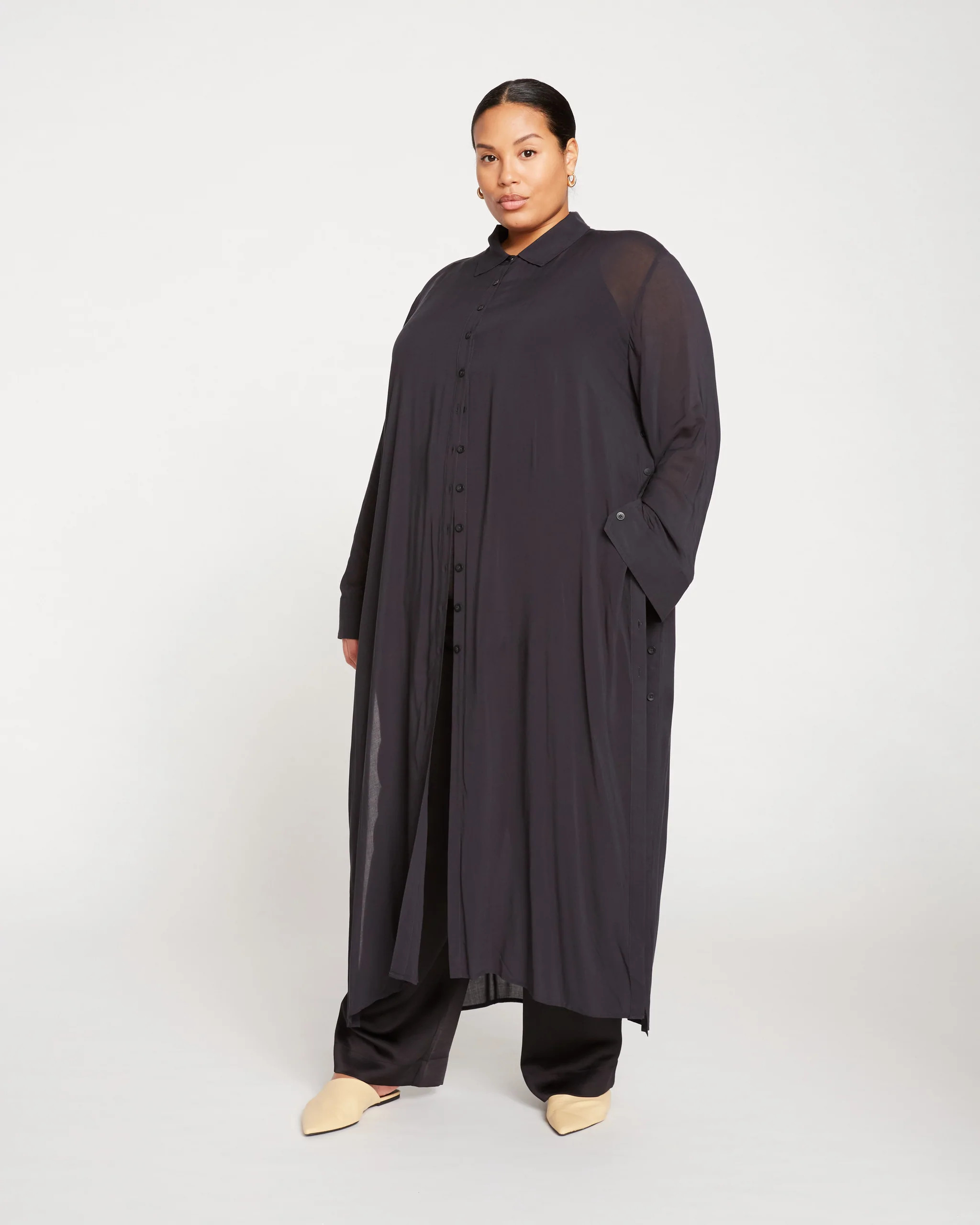 Nailah Button Down Tunic - Black | Universal Standard